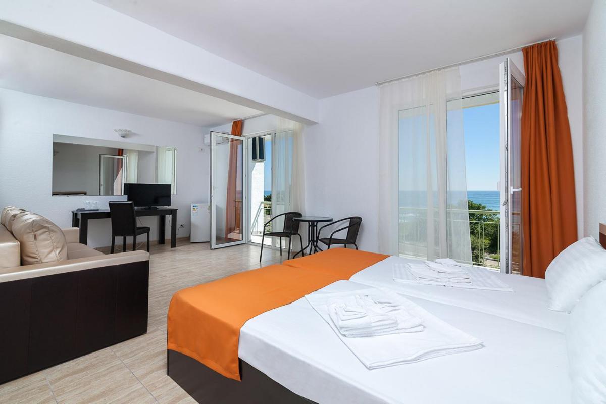 Hotel Cosmos Eforie Sud  Exterior photo